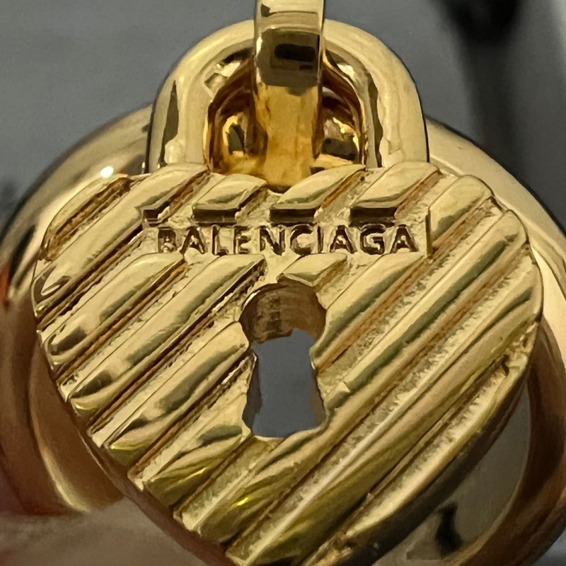 Ba1en*iaga rings